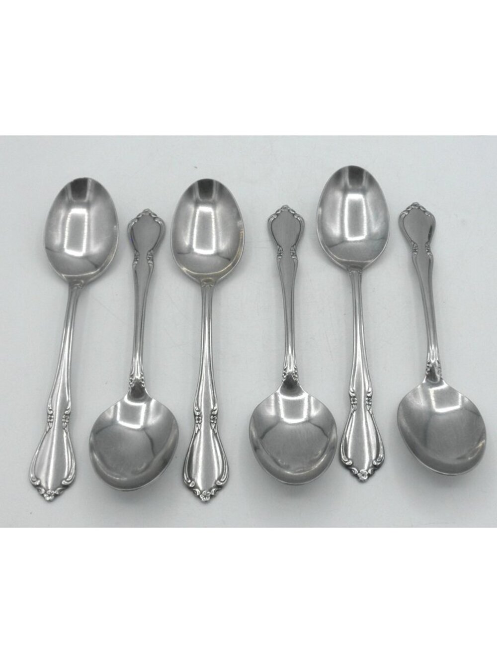 Chateau Stainless (glossy) by Oneida 6-7/8 Inch Place Spoons Set of 6 OHSCHAT
